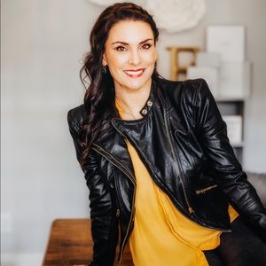 Meet your Posher, Mary